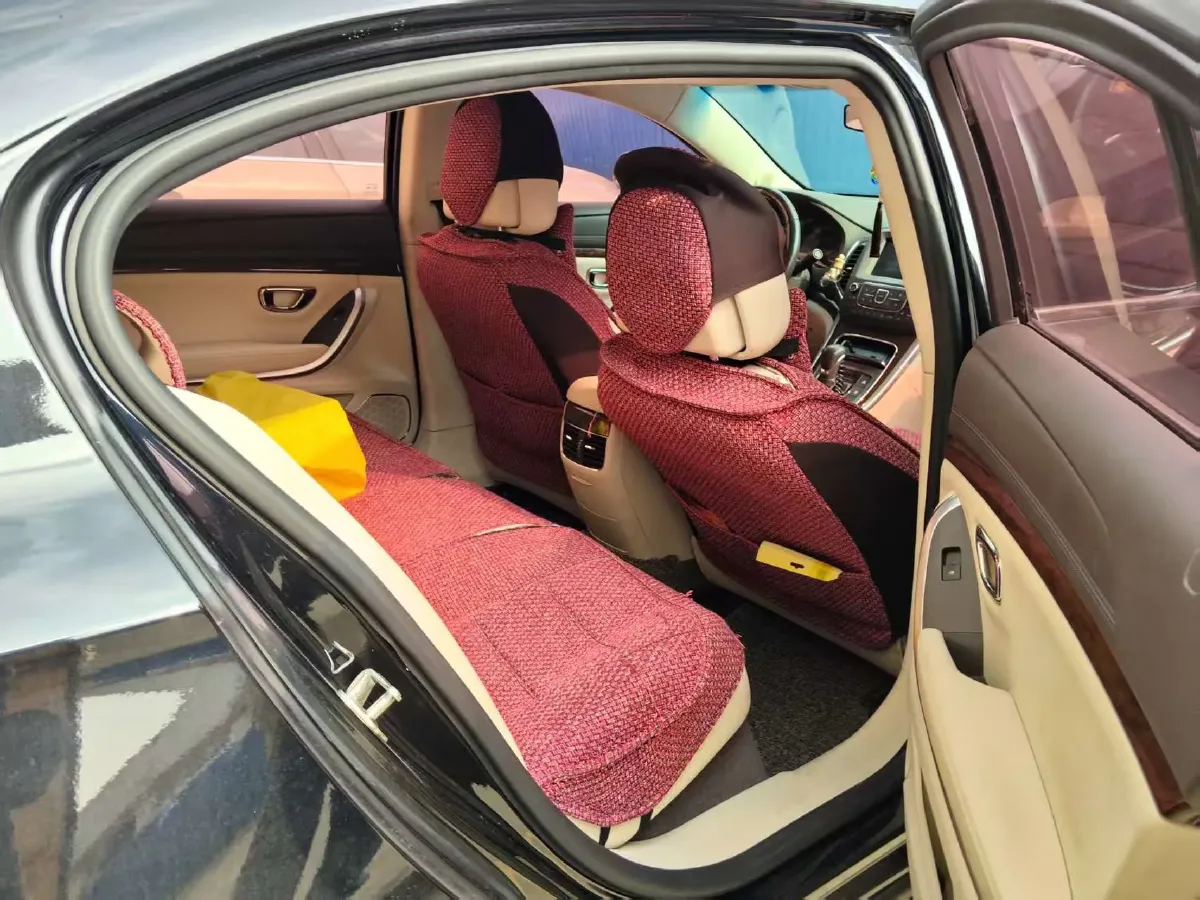 2017 Roewe e950 1.4T 152HP L4 2AT PHEV 12KWH,autocango,china used car exporter,china ev exporter,chinese used car exporter,chinese used ev exporter