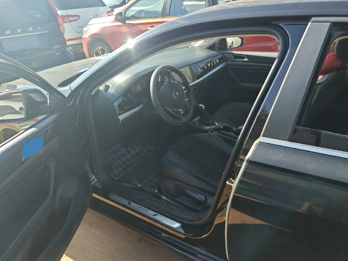 2022 Volkswagen Sagitar 1.2T 116HP L4 7DCT,autocango,china used car exporter,china ev exporter,chinese used car exporter,chinese used ev exporter