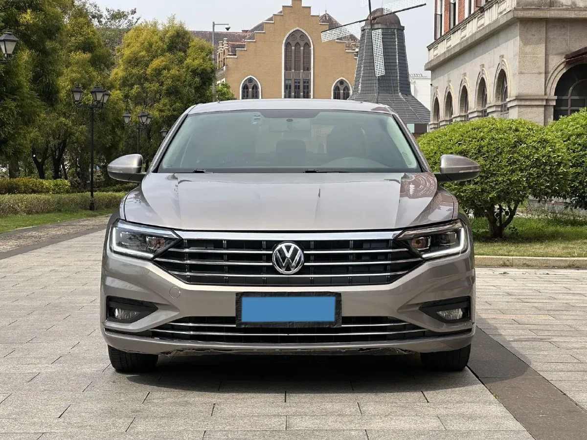 2020 Volkswagen Sagitar 1.2T 116HP L4 7DCT,autocango,china used car exporter,china ev exporter,chinese used car exporter,chinese used ev exporter