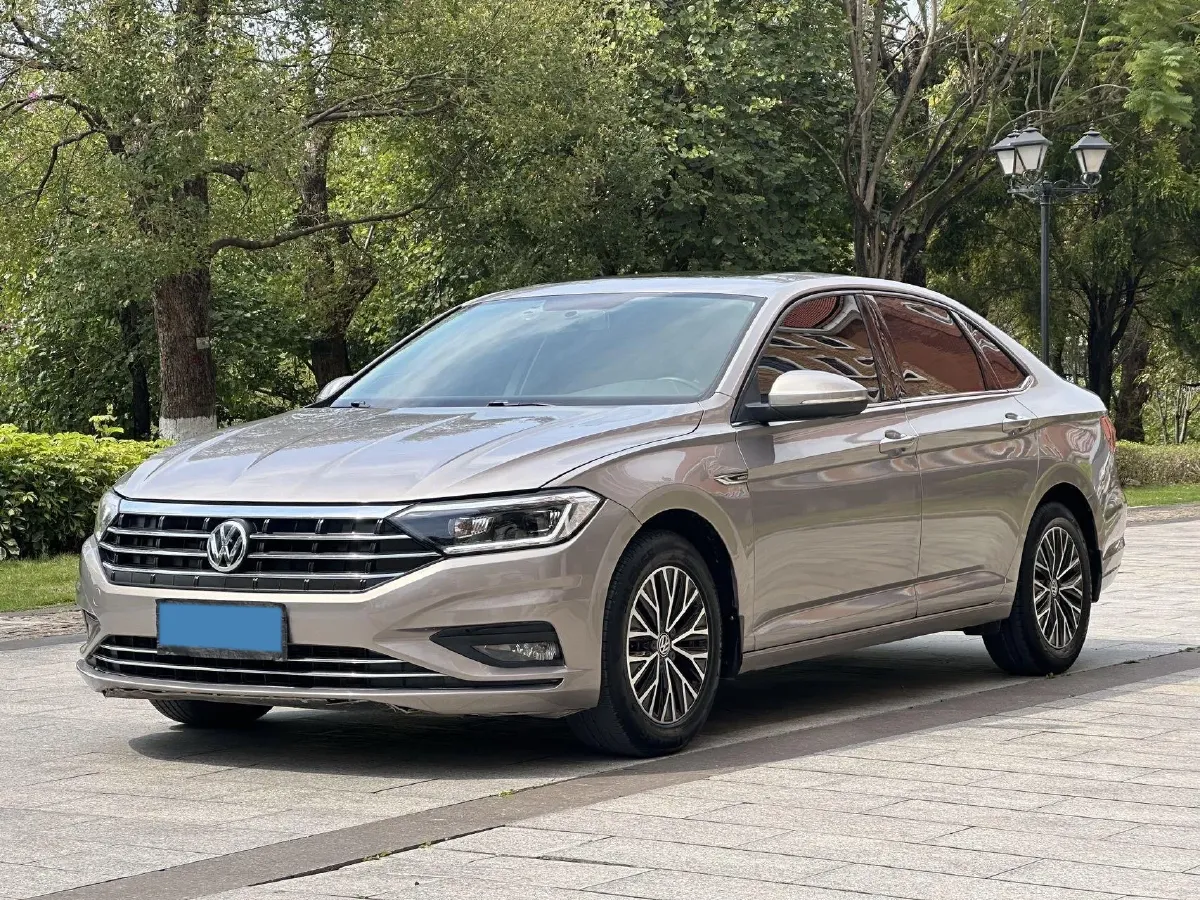 2020 Volkswagen Sagitar 1.2T 116HP L4 7DCT,autocango,china used car exporter,china ev exporter,chinese used car exporter,chinese used ev exporter