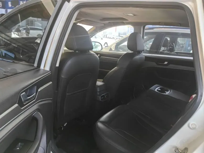 2018 Haval H6 1.5T 150HP L4 7DCT,autocango,china used car exporter,china ev exporter,chinese used car exporter,chinese used ev exporter