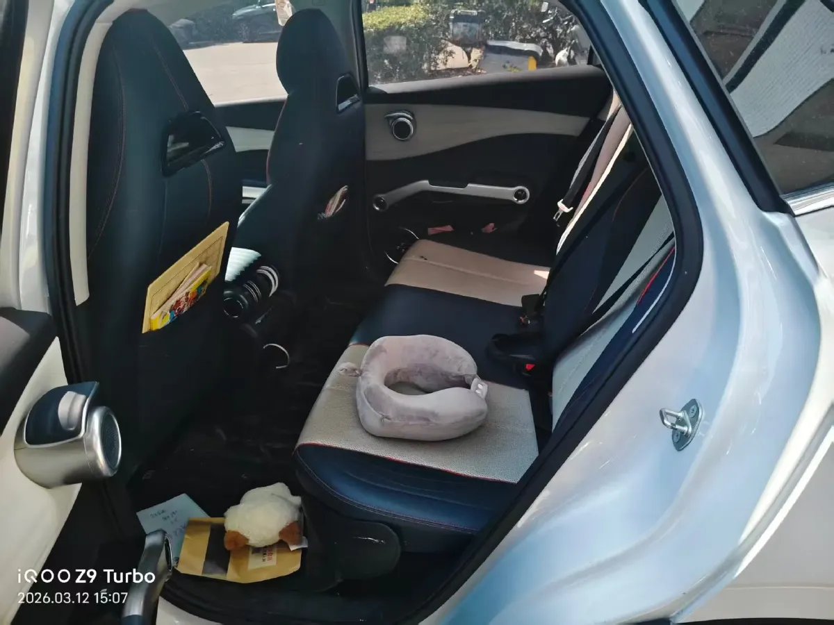 2022 Roewe RX5 MAX 1.5T 181HP L4 6AT,autocango,china used car exporter,china ev exporter,chinese used car exporter,chinese used ev exporter