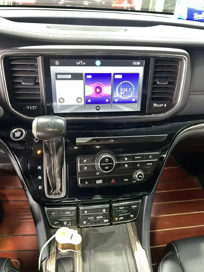 2021 GAC Trumpchi M8 2.0T 252HP L4 8AT,autocango,china used car exporter,china ev exporter,chinese used car exporter,chinese used ev exporter