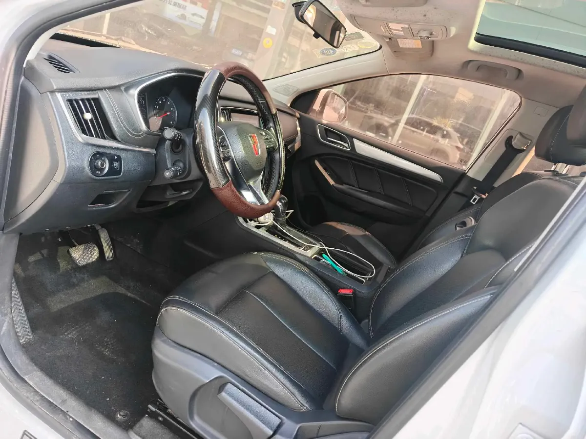 2018 Roewe RX5 1.5T 169HP L4 7DCT,autocango,china used car exporter,china ev exporter,chinese used car exporter,chinese used ev exporter