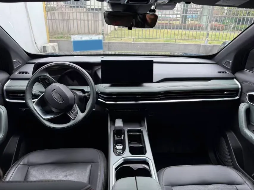 2023 Geely Okavango L 2.0T 218HP L4 7DCT,autocango,china used car exporter,china ev exporter,chinese used car exporter,chinese used ev exporter