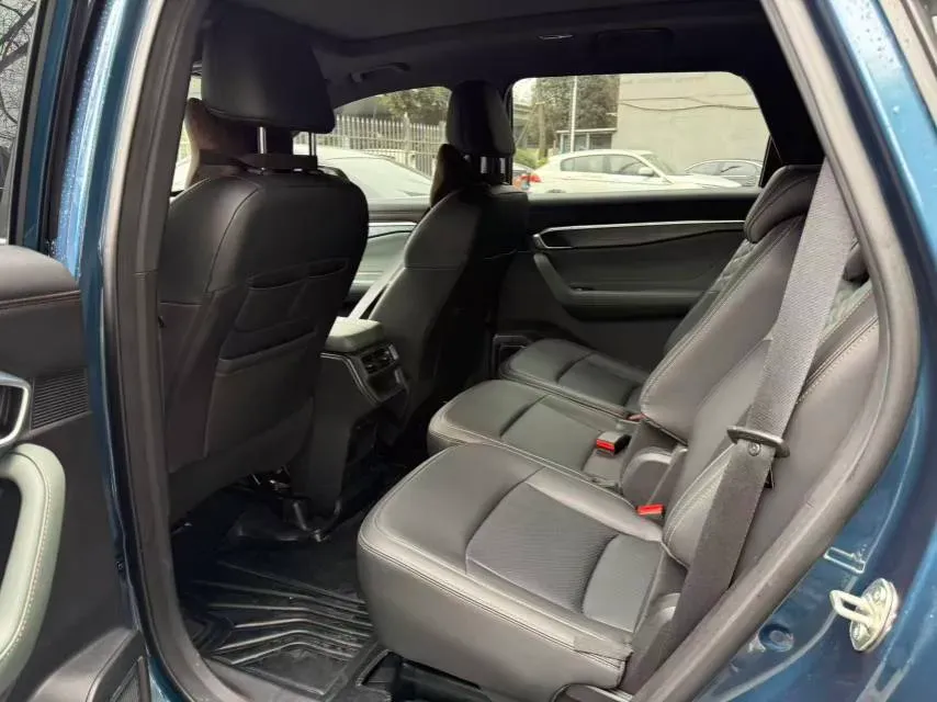 2023 Geely Okavango L 2.0T 218HP L4 7DCT,autocango,china used car exporter,china ev exporter,chinese used car exporter,chinese used ev exporter