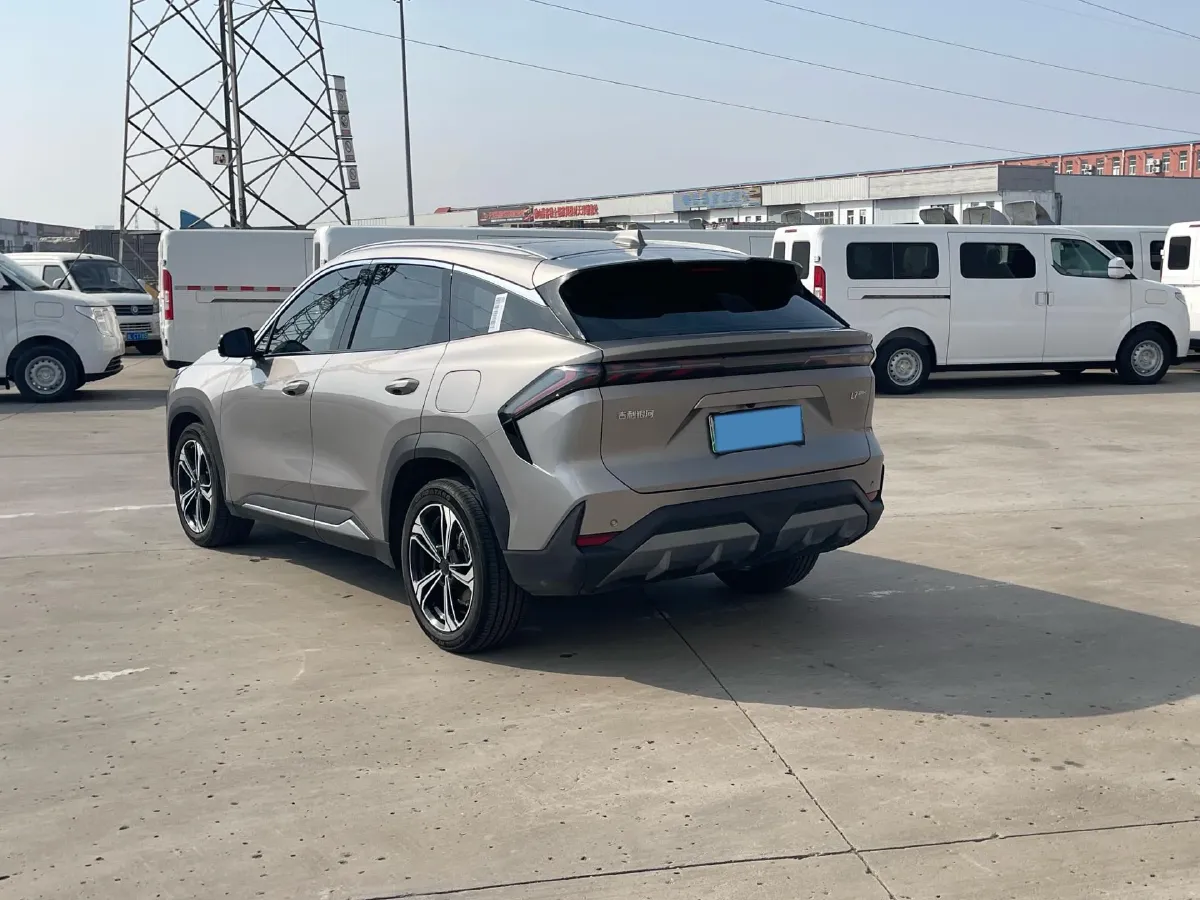 2025 Geely Galaxy L7 1.5L 112HP L4 1DHT PHEV 18.4KWH,autocango,china used car exporter,china ev exporter,chinese used car exporter,chinese used ev exporter