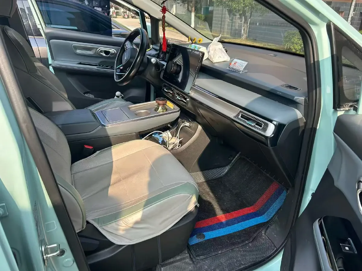 2024 Leapmotor C11 1.5L 95HP L4 REEV 43.74KWH,autocango,china used car exporter,china ev exporter,chinese used car exporter,chinese used ev exporter