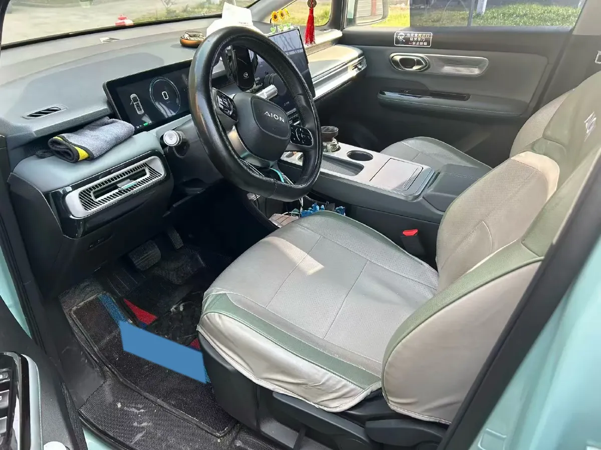 2024 Leapmotor C11 1.5L 95HP L4 REEV 43.74KWH,autocango,china used car exporter,china ev exporter,chinese used car exporter,chinese used ev exporter