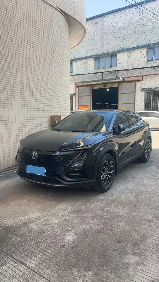 2022 ChangAn UNI-T 1.5T 188HP L4 7DCT,autocango,china used car exporter,china ev exporter,chinese used car exporter,chinese used ev exporter