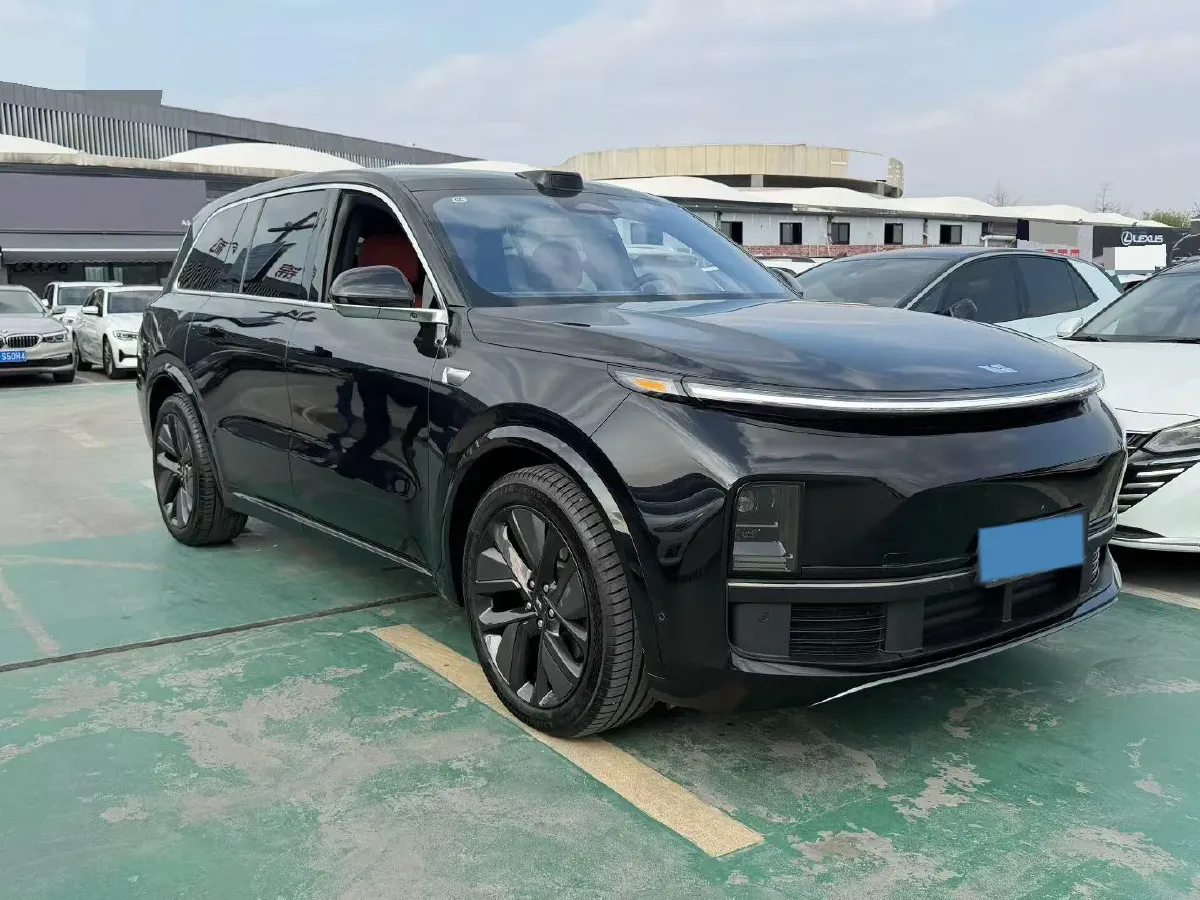 2022 Li L9 Range Extended 154HP REEV 42.6KWH,autocango,china used car exporter,china ev exporter,chinese used car exporter,chinese used ev exporter