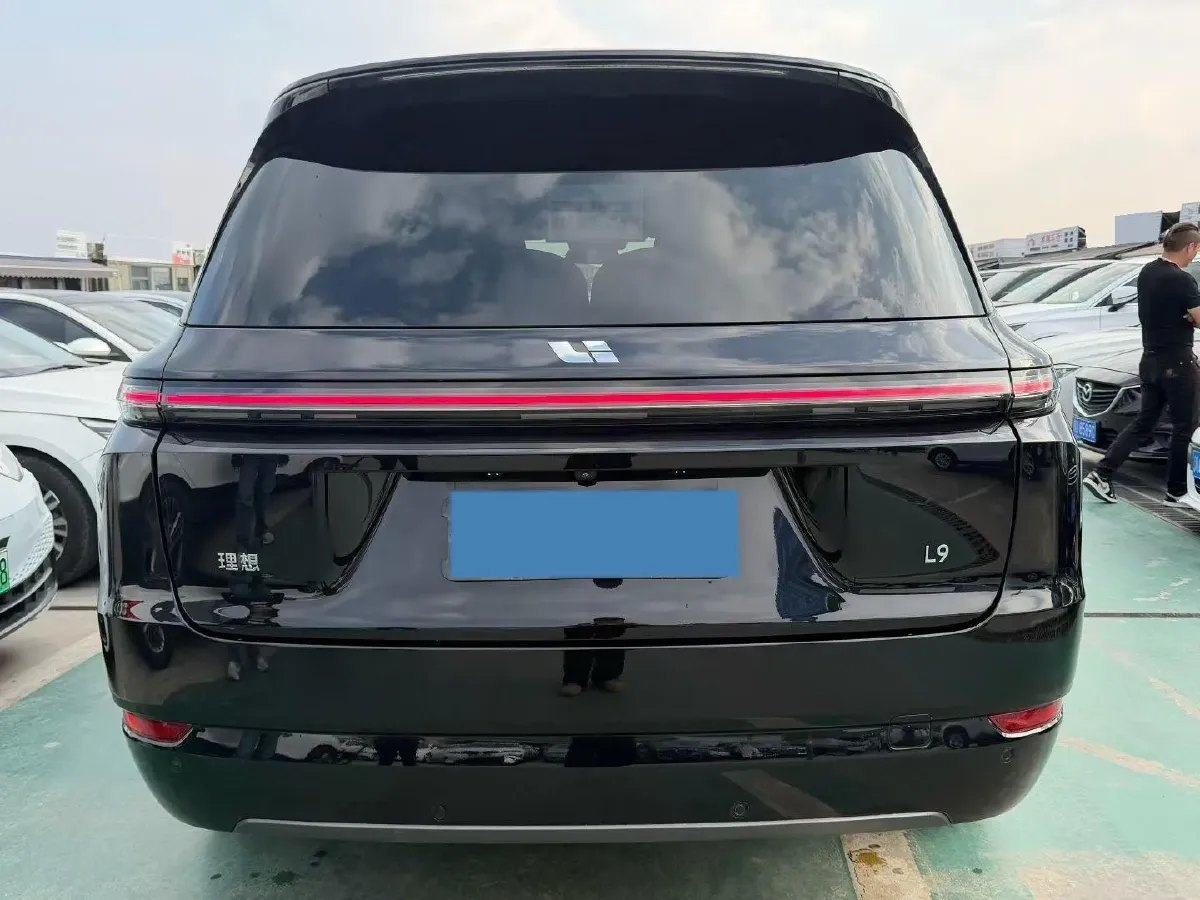 2022 Li L9 Range Extended 154HP REEV 42.6KWH,autocango,china used car exporter,china ev exporter,chinese used car exporter,chinese used ev exporter