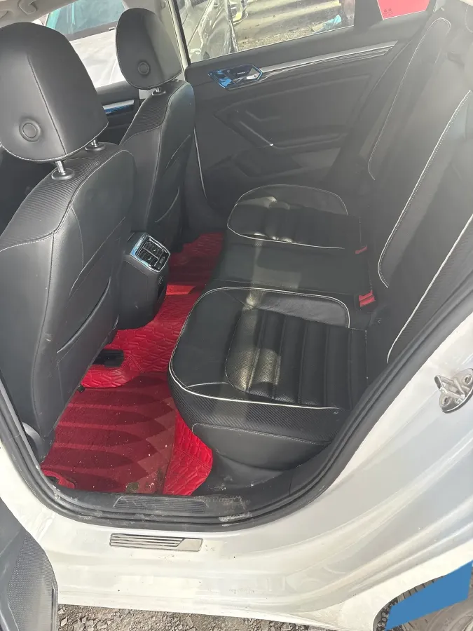 2019 Volkswagen Tayron 2.0T 186HP L4 7DCT,autocango,china used car exporter,china ev exporter,chinese used car exporter,chinese used ev exporter