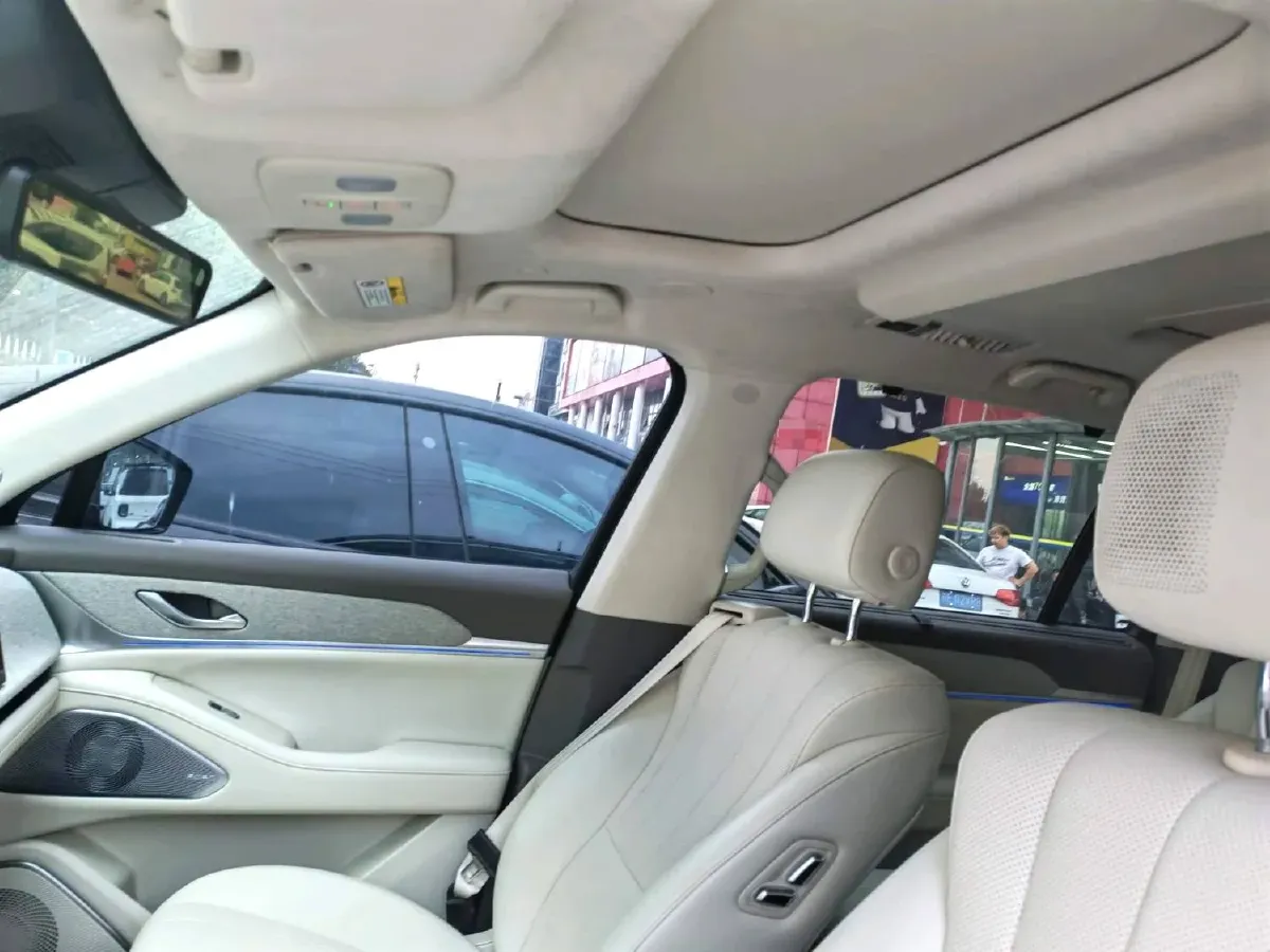 2025 WEY BlueMountain 1.5T 170HP L4 4DHT PHEV 52.3KWH,autocango,china used car exporter,china ev exporter,chinese used car exporter,chinese used ev exporter