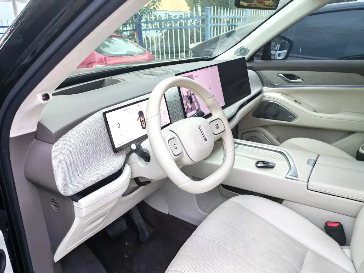 2025 WEY BlueMountain 1.5T 170HP L4 4DHT PHEV 52.3KWH,autocango,china used car exporter,china ev exporter,chinese used car exporter,chinese used ev exporter