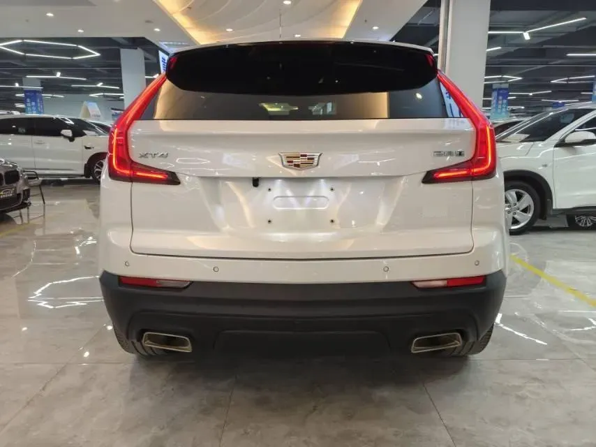 2021 Cadillac XT4 2.0T 237HP L4 9AT,autocango,china used car exporter,china ev exporter,chinese used car exporter,chinese used ev exporter