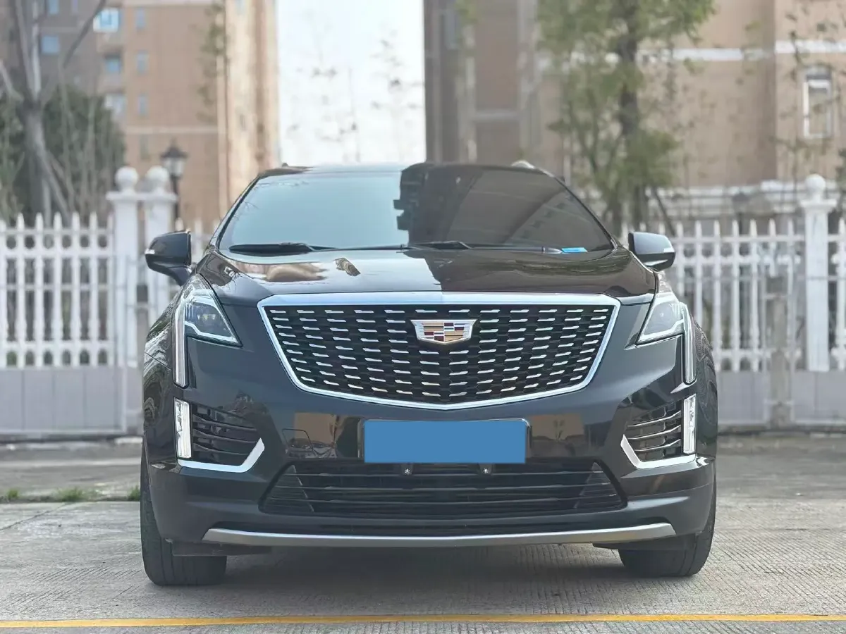 2020 Cadillac XT5 2.0T 241HP L4 9AT,autocango,china used car exporter,china ev exporter,chinese used car exporter,chinese used ev exporter