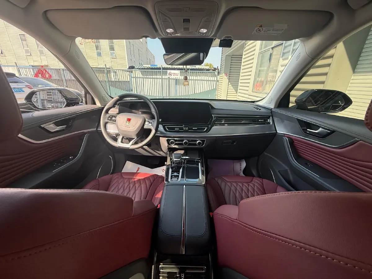 2023 HongQi HS5 2.0T 252HP L4 8AT,autocango,china used car exporter,china ev exporter,chinese used car exporter,chinese used ev exporter