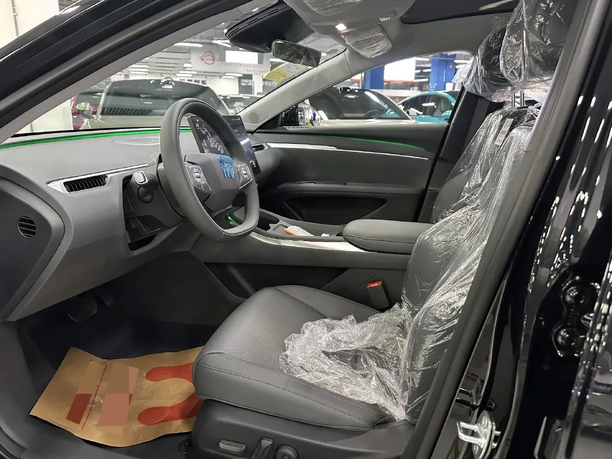 2025 Xpeng MONA M03 BEV,autocango,china used car exporter,china ev exporter,chinese used car exporter,chinese used ev exporter