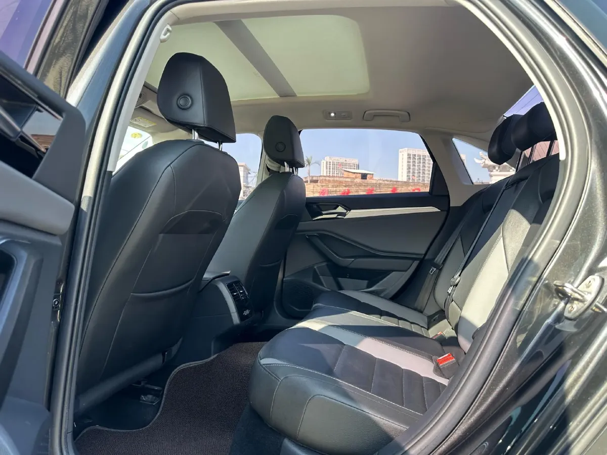 2021 Volkswagen Sagitar 1.4T 150HP L4 7DCT,autocango,china used car exporter,china ev exporter,chinese used car exporter,chinese used ev exporter