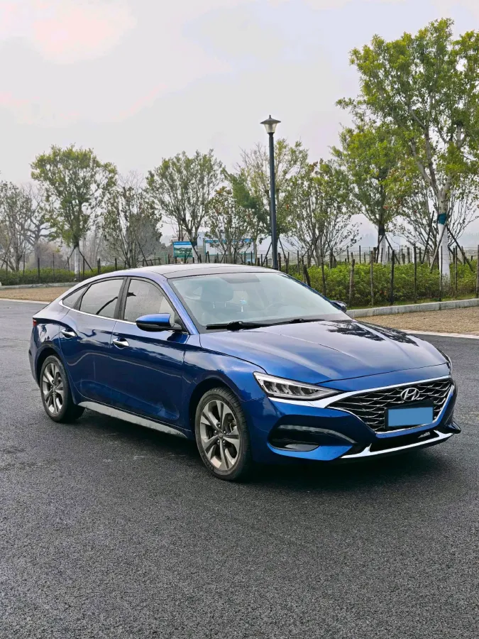2019 Hyundai La Festa 1.6T 204HP L4 7DCT,autocango,china used car exporter,china ev exporter,chinese used car exporter,chinese used ev exporter