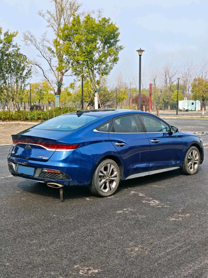 2019 Hyundai La Festa 1.6T 204HP L4 7DCT,autocango,china used car exporter,china ev exporter,chinese used car exporter,chinese used ev exporter