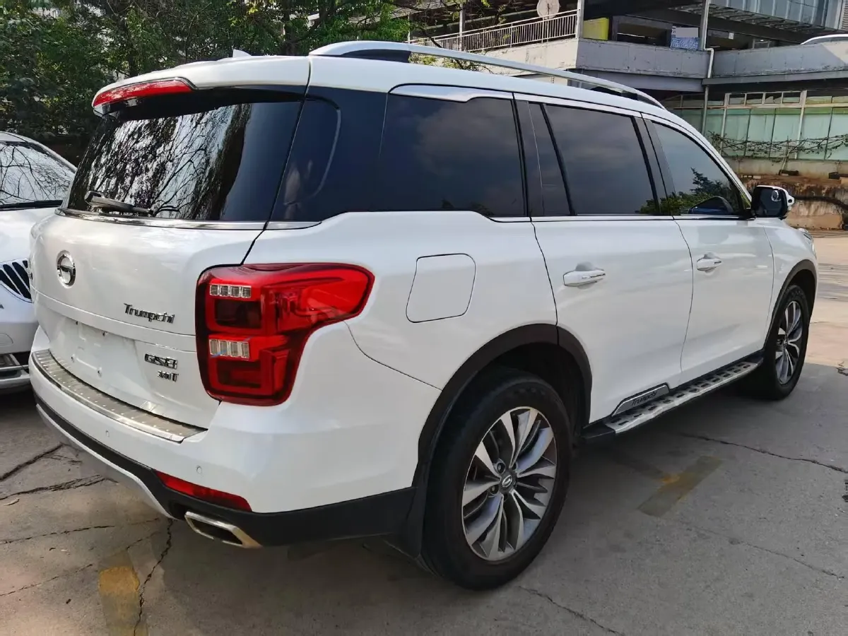2017 GAC Trumpchi GS8 2.0T 201HP L4 6AT,autocango,china used car exporter,china ev exporter,chinese used car exporter,chinese used ev exporter