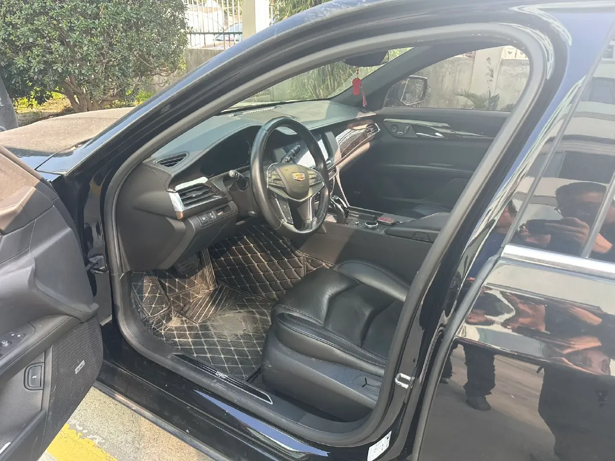 2020 Cadillac CT6 2.0T 241HP L4 10AT,autocango,china used car exporter,china ev exporter,chinese used car exporter,chinese used ev exporter