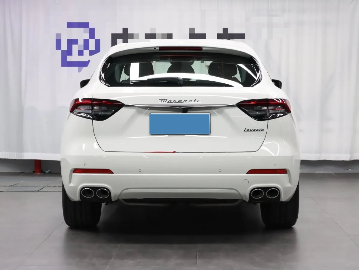 2023 Alfa Romeo Giulia 2.9T 520HP V6 8AT,autocango,china used car exporter,china ev exporter,chinese used car exporter,chinese used ev exporter