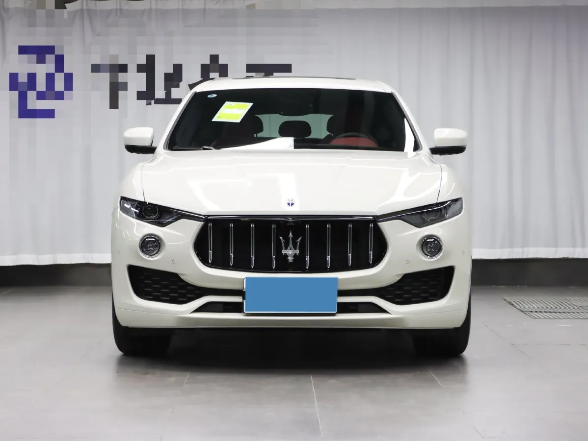 2023 Alfa Romeo Giulia 2.9T 520HP V6 8AT,autocango,china used car exporter,china ev exporter,chinese used car exporter,chinese used ev exporter