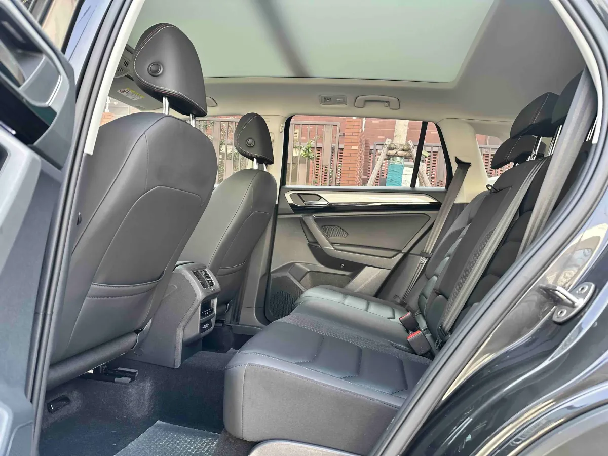 2020 Volkswagen Tayron 2.0T 186HP L4 7DCT,autocango,china used car exporter,china ev exporter,chinese used car exporter,chinese used ev exporter