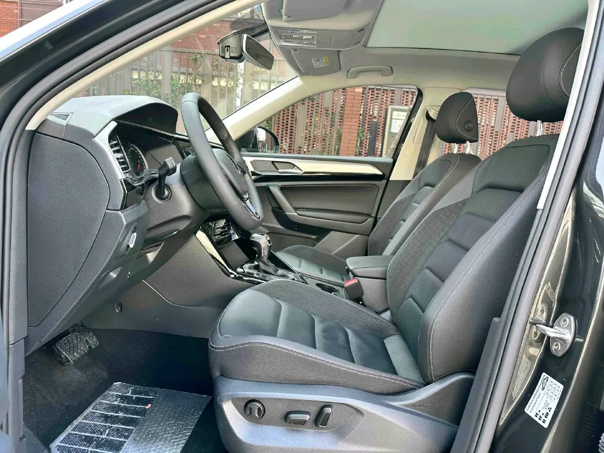 2020 Volkswagen Tayron 2.0T 186HP L4 7DCT,autocango,china used car exporter,china ev exporter,chinese used car exporter,chinese used ev exporter