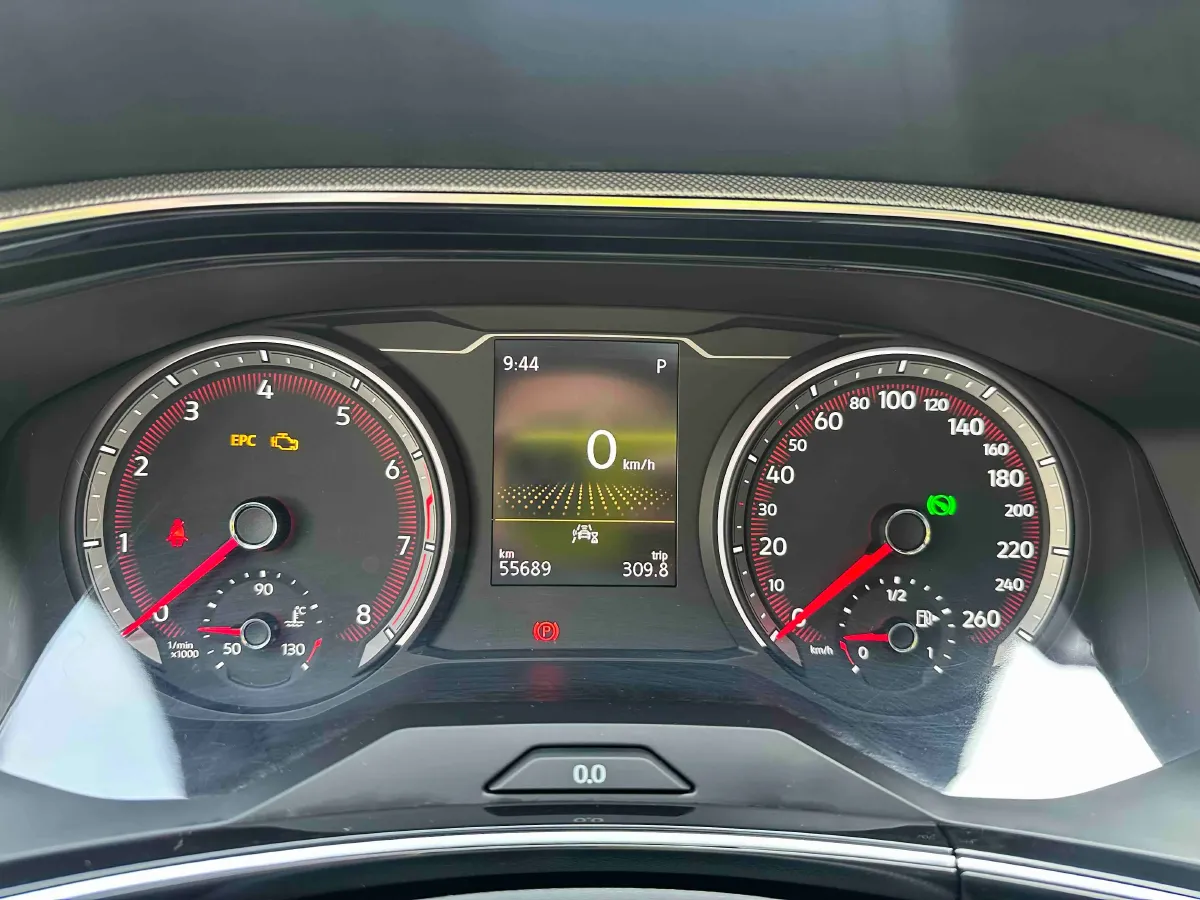 2020 Volkswagen Tayron 2.0T 186HP L4 7DCT,autocango,china used car exporter,china ev exporter,chinese used car exporter,chinese used ev exporter