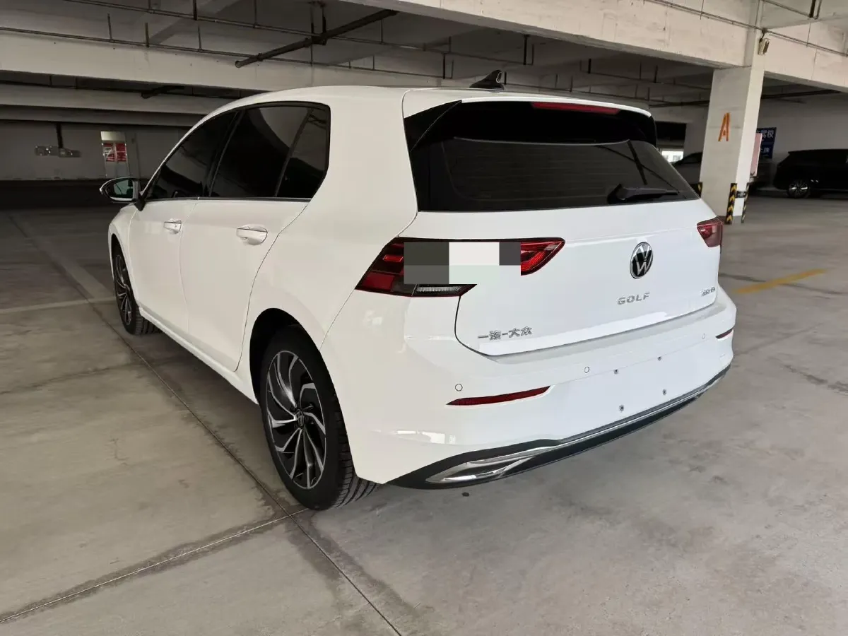 2023 Volkswagen Golf 1.4T 150HP L4 7DCT,autocango,china used car exporter,china ev exporter,chinese used car exporter,chinese used ev exporter