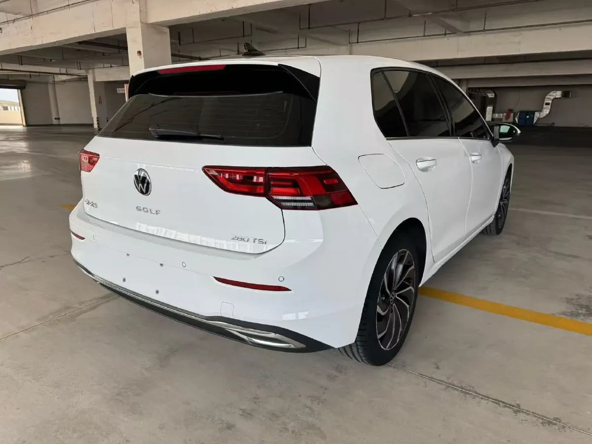 2023 Volkswagen Golf 1.4T 150HP L4 7DCT,autocango,china used car exporter,china ev exporter,chinese used car exporter,chinese used ev exporter
