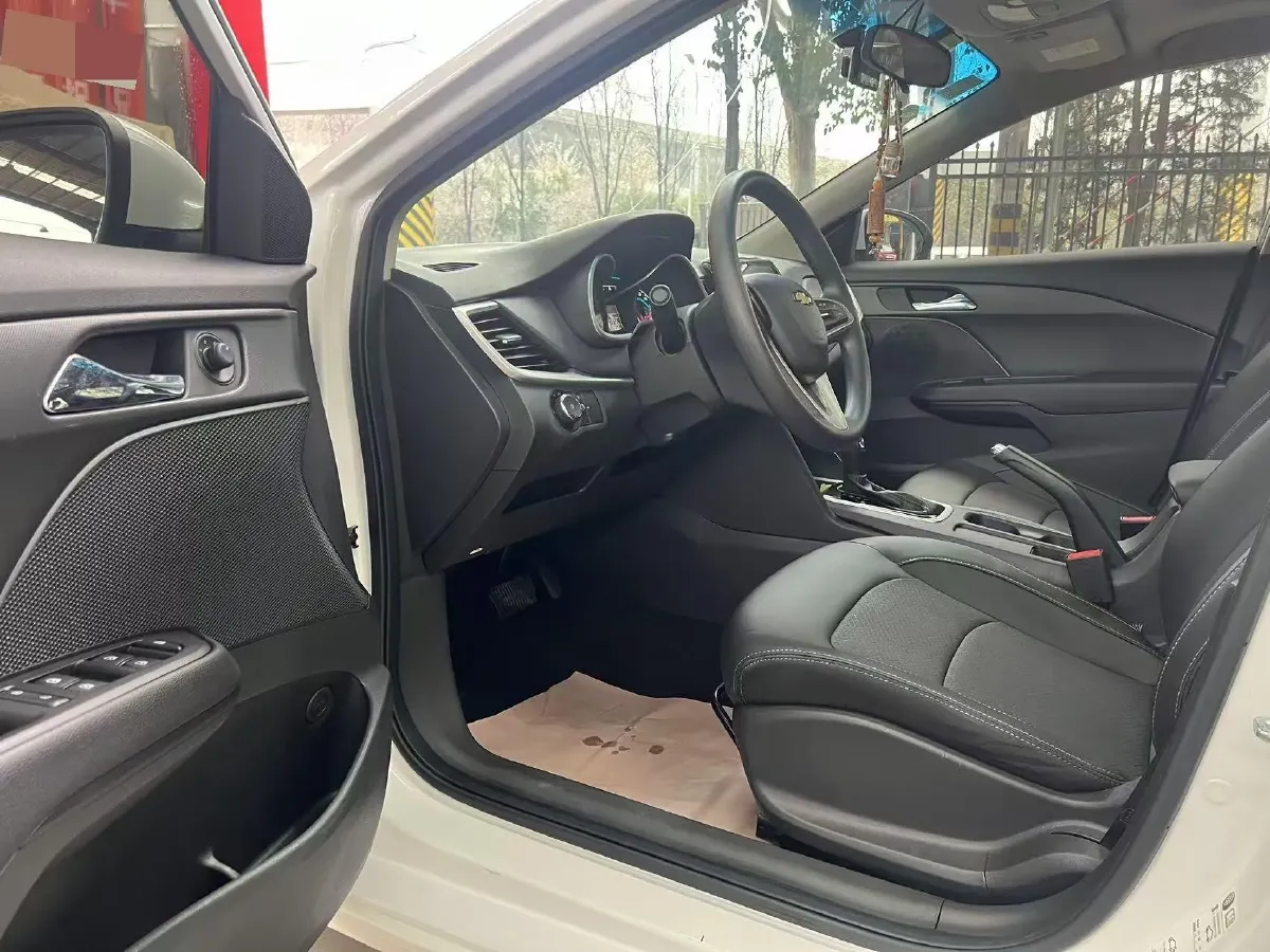 2019 Chevrolet Cavalier 1.5L 113HP L4 6AT,autocango,china used car exporter,china ev exporter,chinese used car exporter,chinese used ev exporter