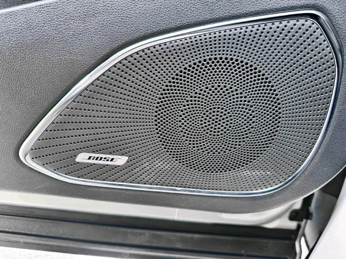 2019 HongQi HS5 2.0T 224HP L4 6AT,autocango,china used car exporter,china ev exporter,chinese used car exporter,chinese used ev exporter