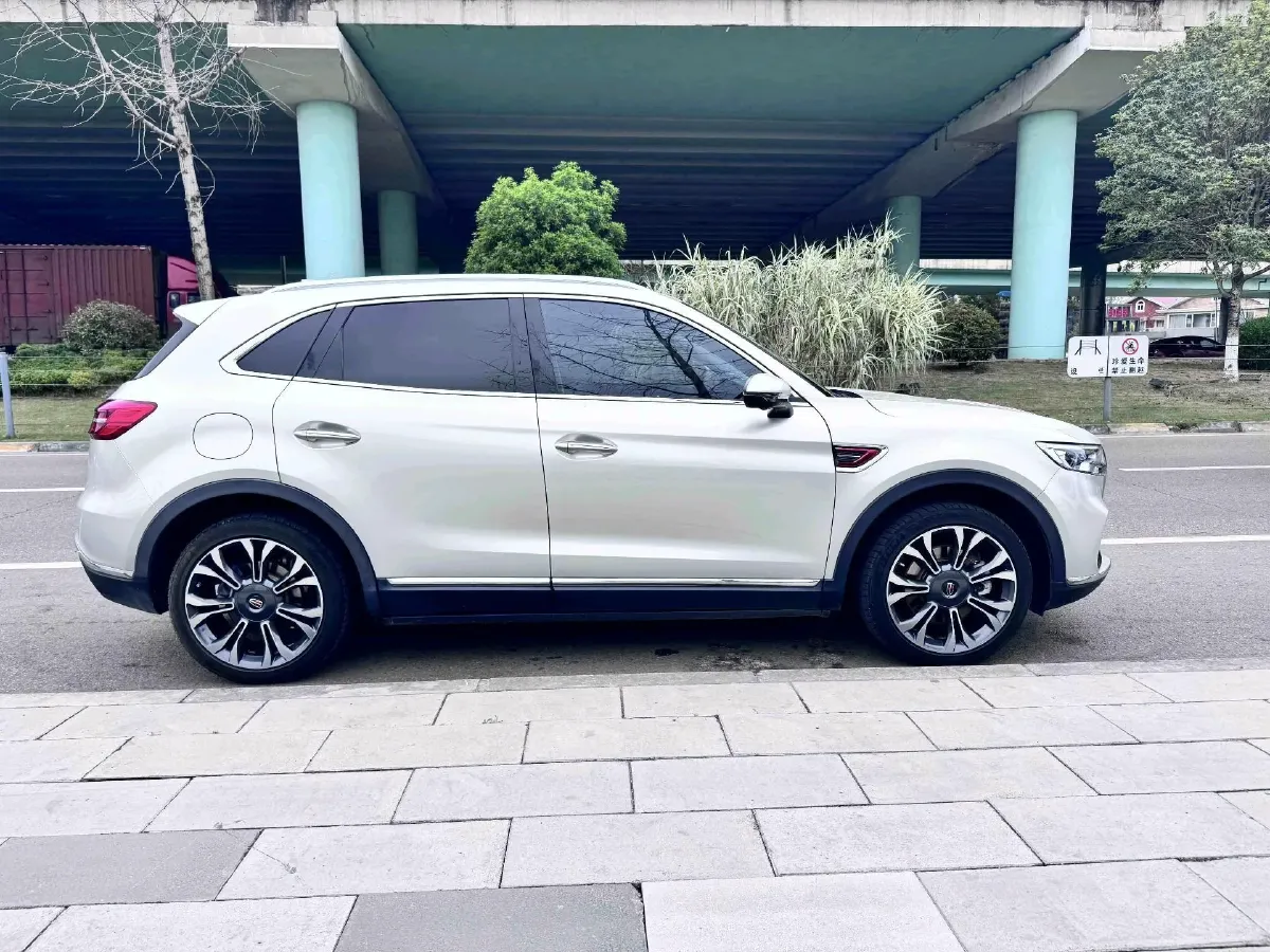 2019 HongQi HS5 2.0T 224HP L4 6AT,autocango,china used car exporter,china ev exporter,chinese used car exporter,chinese used ev exporter