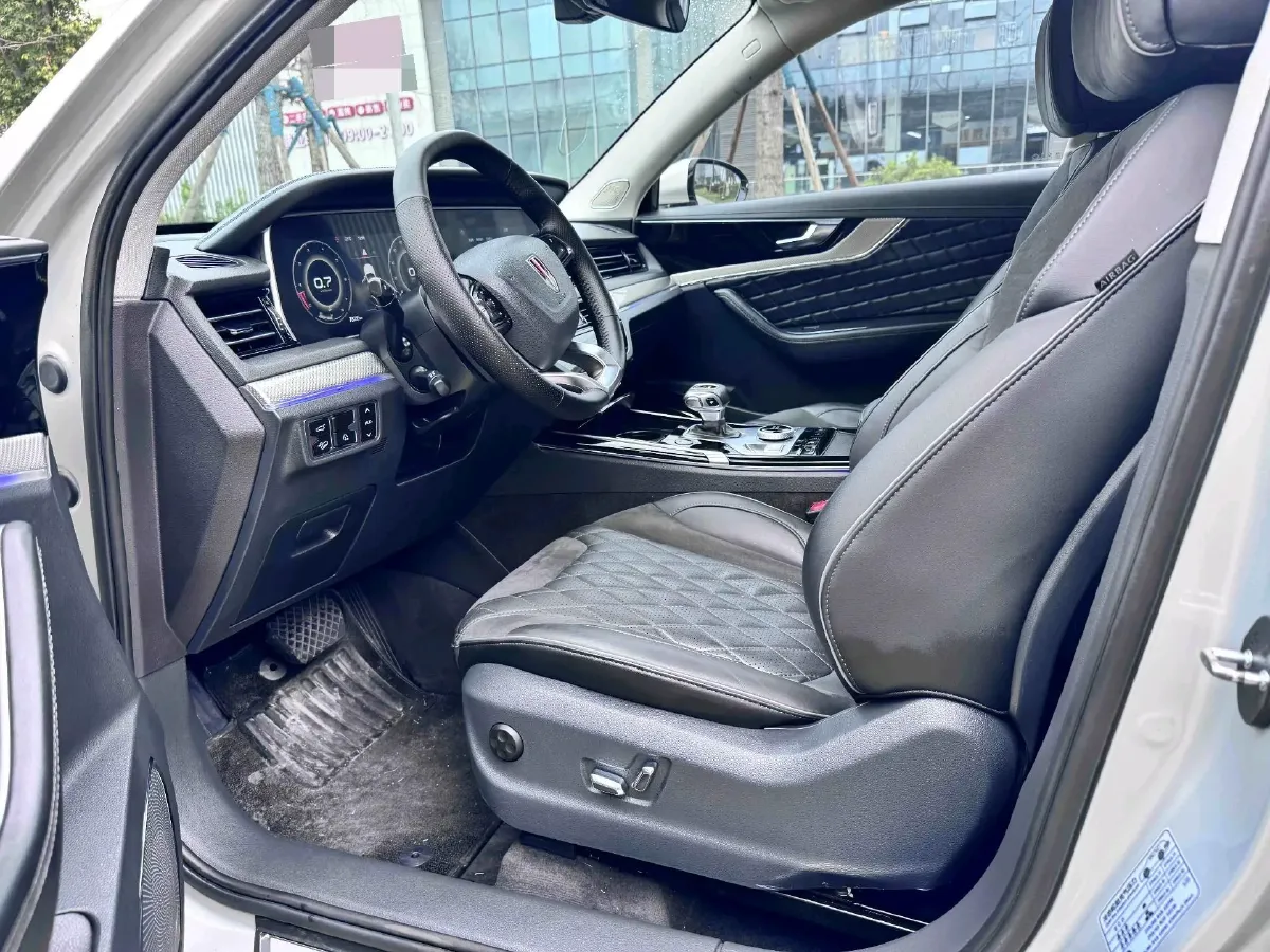 2019 HongQi HS5 2.0T 224HP L4 6AT,autocango,china used car exporter,china ev exporter,chinese used car exporter,chinese used ev exporter