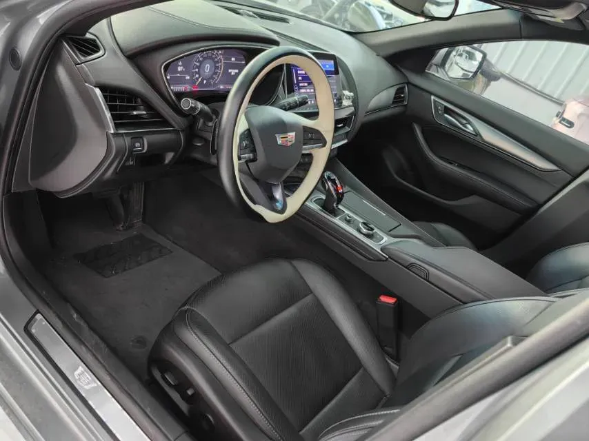 2023 Cadillac CT5 2.0T 237HP L4 10AT,autocango,china used car exporter,china ev exporter,chinese used car exporter,chinese used ev exporter