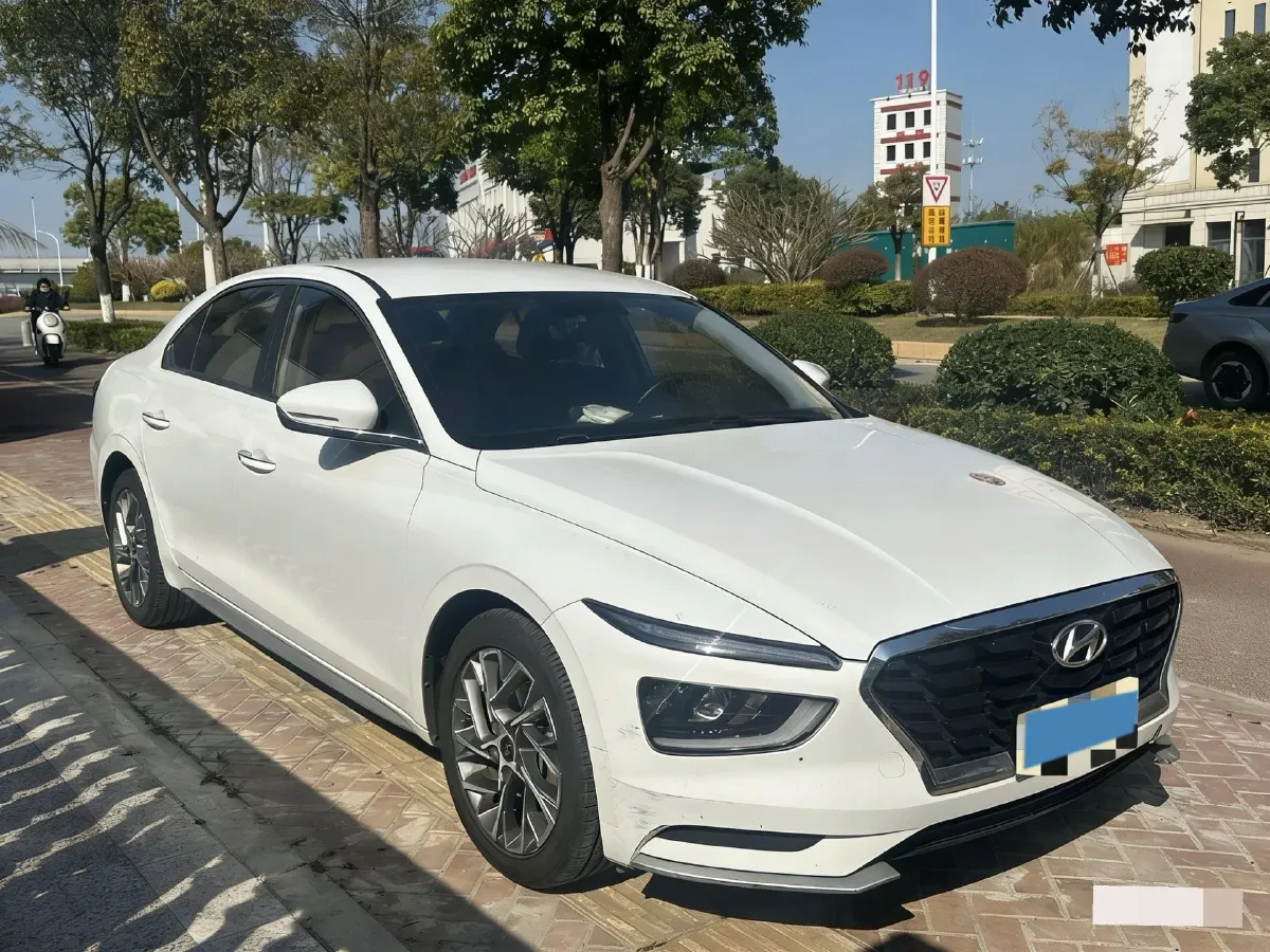 2021 Hyundai Mistra 1.8L 143HP L4 CVT,autocango,china used car exporter,china ev exporter,chinese used car exporter,chinese used ev exporter