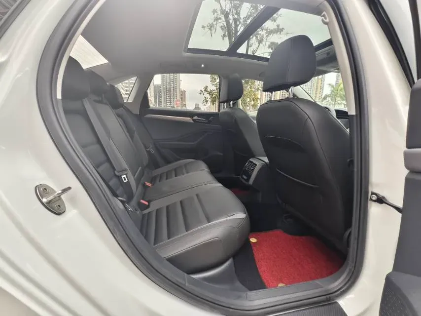 2021 Volkswagen Sagitar 1.4T 150HP L4 7DCT,autocango,china used car exporter,china ev exporter,chinese used car exporter,chinese used ev exporter