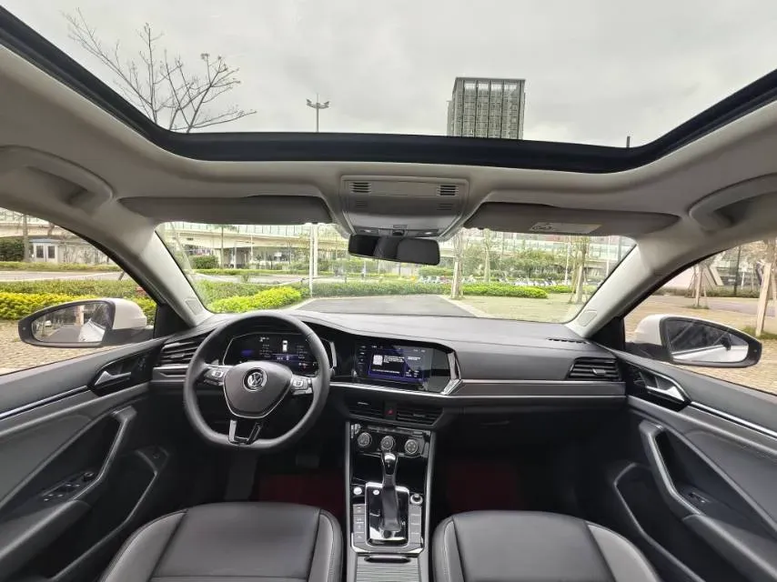 2021 Volkswagen Sagitar 1.4T 150HP L4 7DCT,autocango,china used car exporter,china ev exporter,chinese used car exporter,chinese used ev exporter