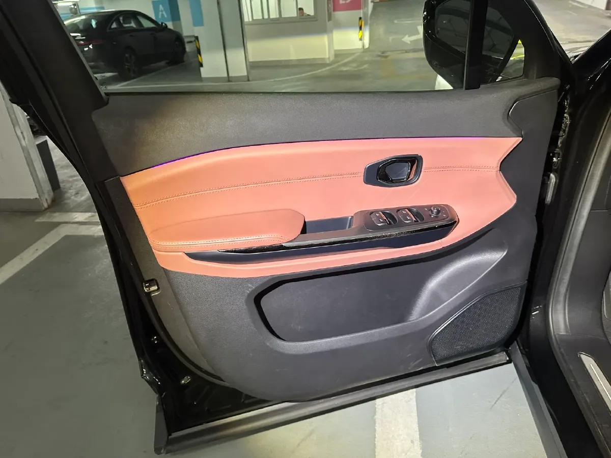 2020 NIO ES6 BEV 100KWH,autocango,china used car exporter,china ev exporter,chinese used car exporter,chinese used ev exporter