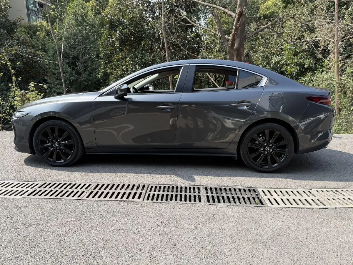2022 Mazda 3 Axela 2.0L 158HP L4 6AT,autocango,china used car exporter,china ev exporter,chinese used car exporter,chinese used ev exporter
