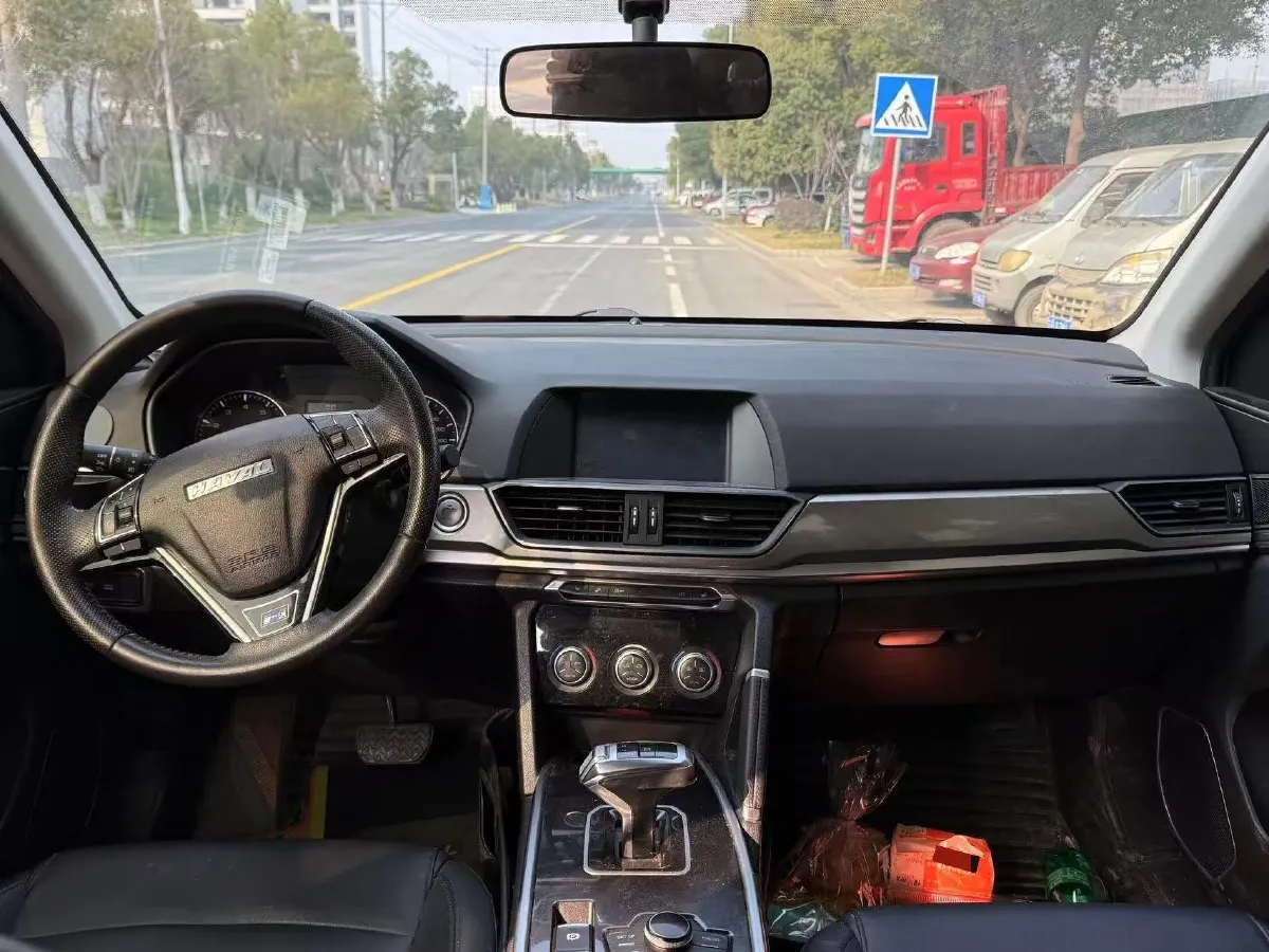 2018 Haval H6 1.5T 150HP L4 7DCT,autocango,china used car exporter,china ev exporter,chinese used car exporter,chinese used ev exporter