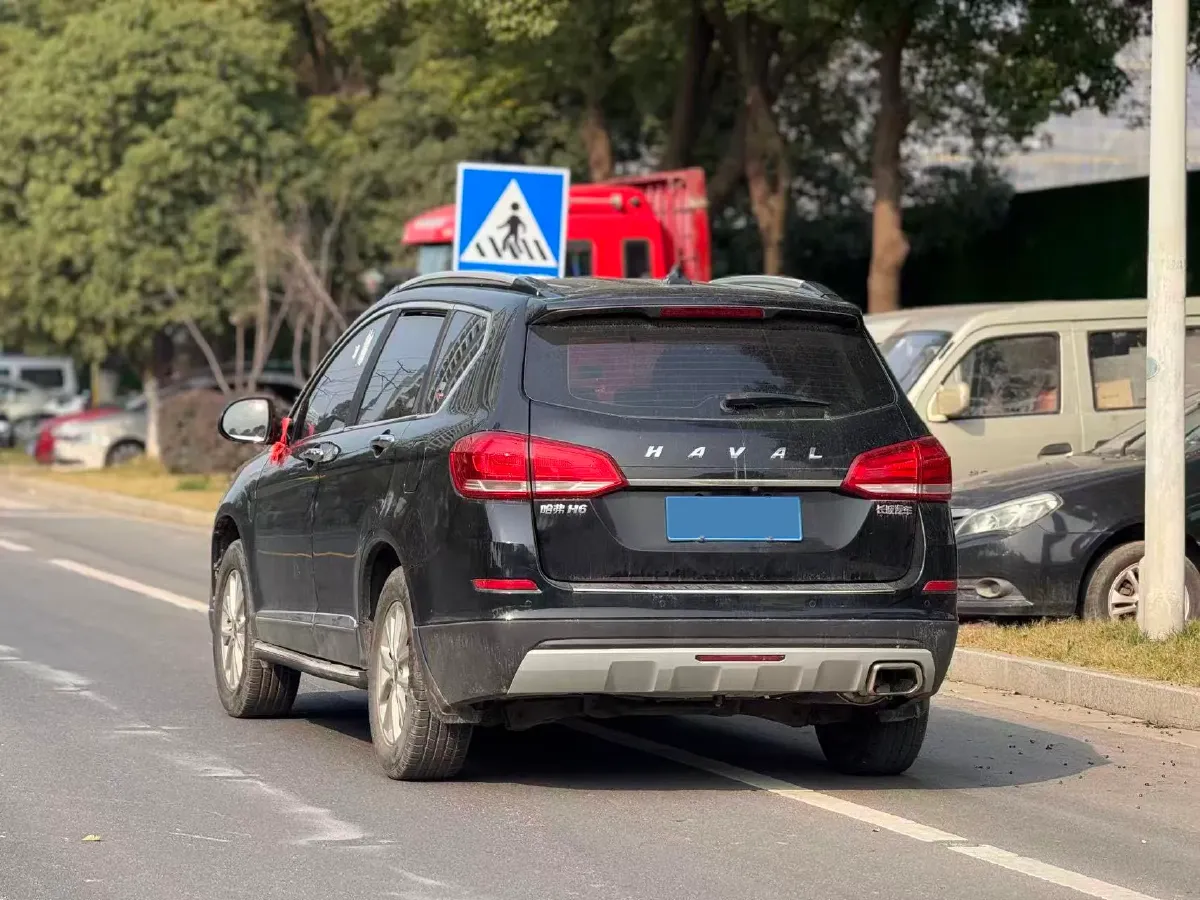2018 Haval H6 1.5T 150HP L4 7DCT,autocango,china used car exporter,china ev exporter,chinese used car exporter,chinese used ev exporter