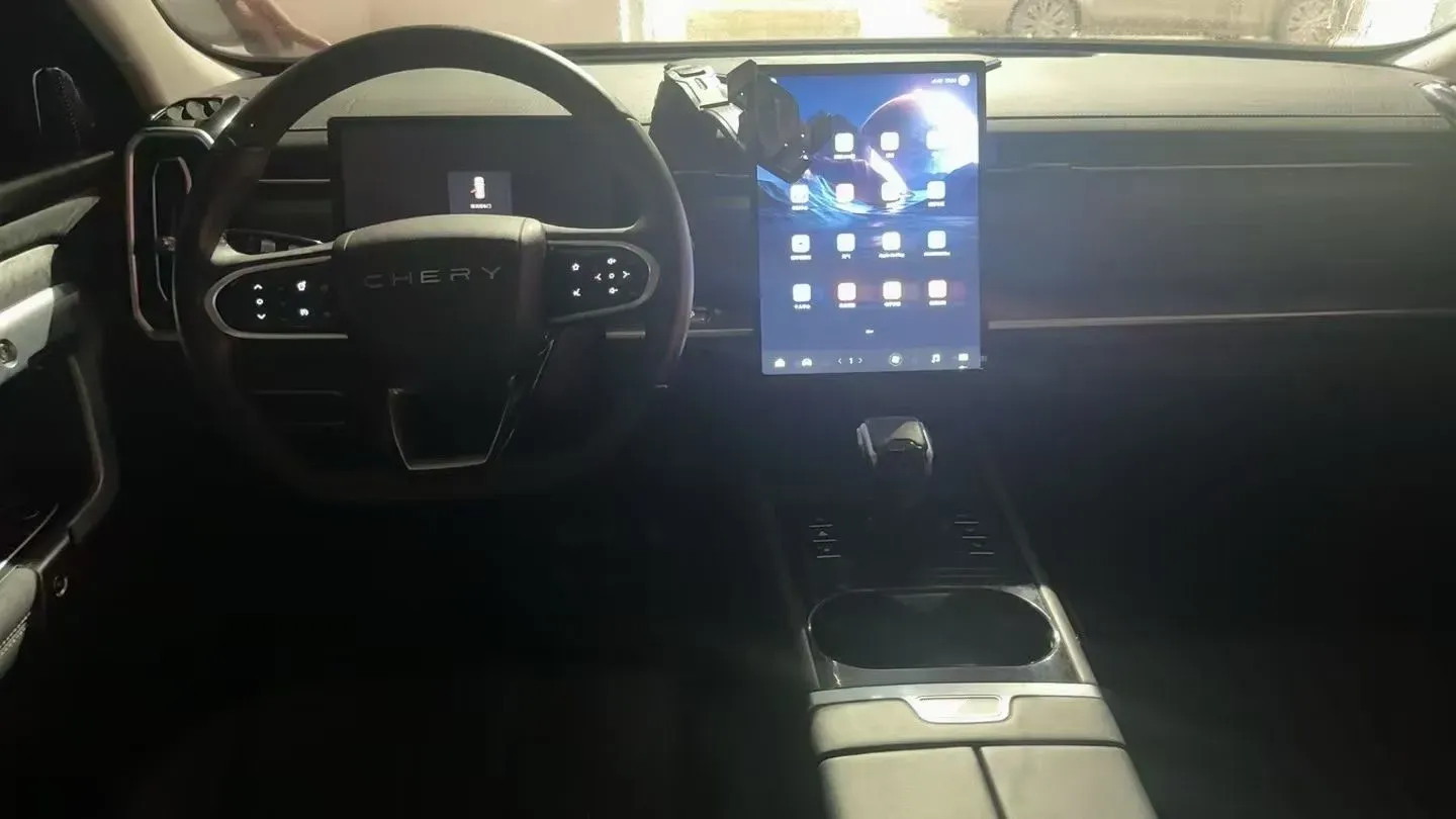 2025 Chery Tiggo 7 1.6T 197HP L4 7DCT,autocango,china used car exporter,china ev exporter,chinese used car exporter,chinese used ev exporter