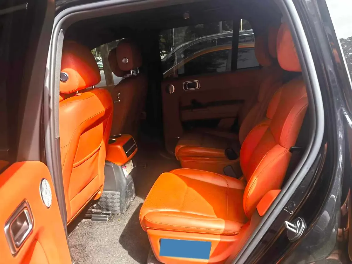 2023 Li L8 Range Extended 154HP REEV 40.9KWH,autocango,china used car exporter,china ev exporter,chinese used car exporter,chinese used ev exporter