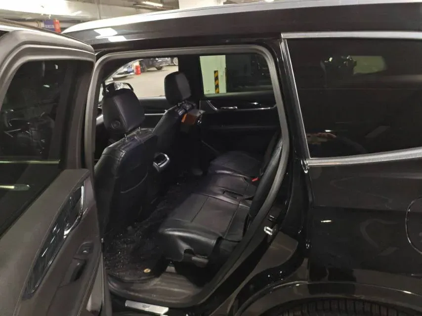 2020 Cadillac XT6 2.0T 237HP L4 9AT,autocango,china used car exporter,china ev exporter,chinese used car exporter,chinese used ev exporter